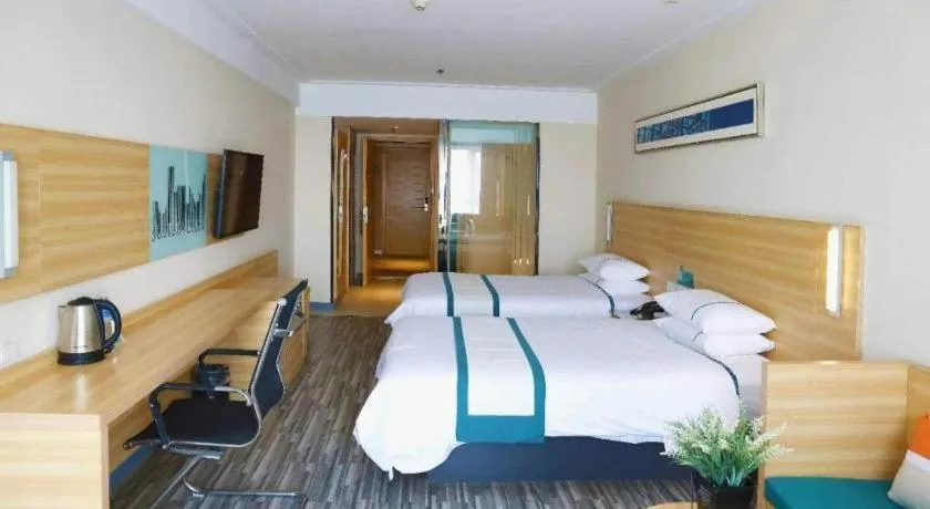 Bed in City Comfort Inn Wuhan Sports Center Sanjiaohu Metro Station