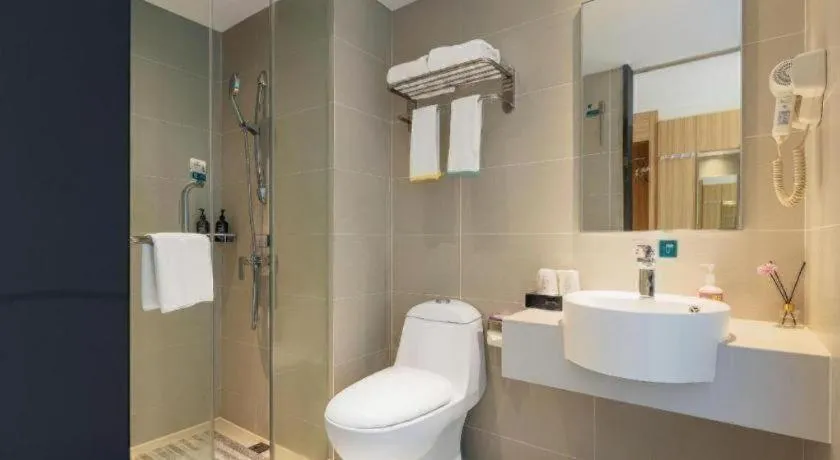 City Comfort Inn Wuhan Sports Center Sanjiaohu Metro Station