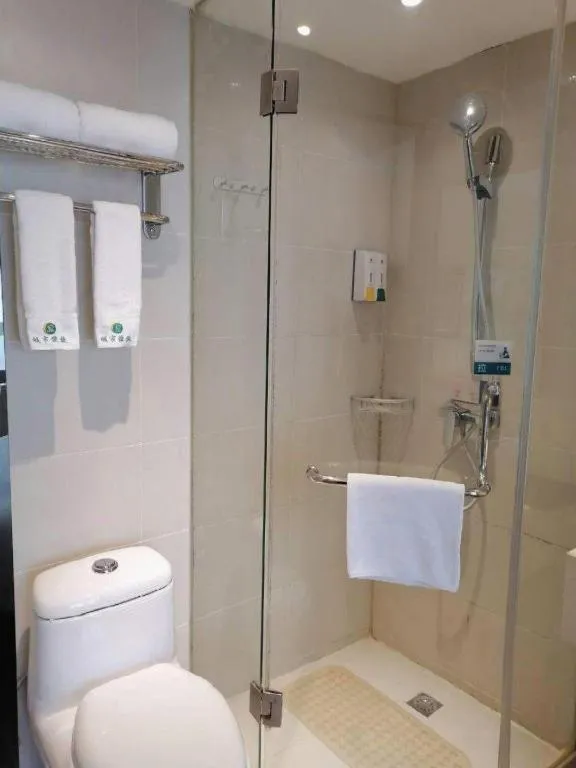 City Comfort Inn Wuhan Sports Center Sanjiaohu Metro Station