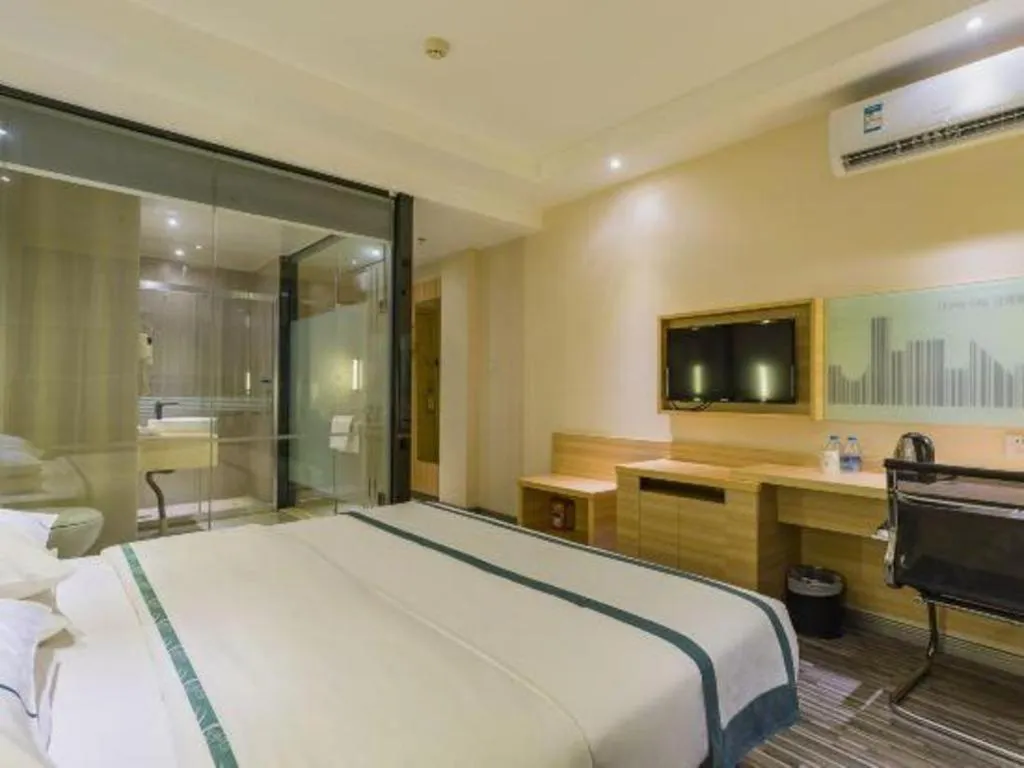 Bed in City Comfort Inn Guangzhou Tower Kecun Metro Station Dunhe
