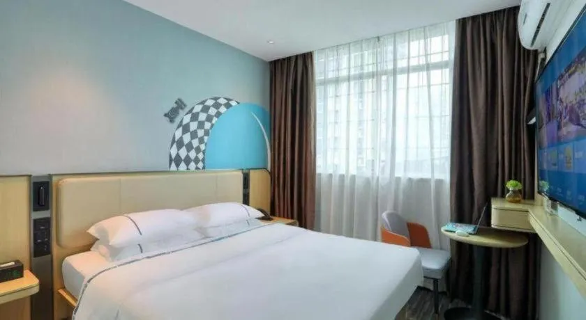 Bed in City Comfort Inn Guangzhou Tower Kecun Metro Station Dunhe
