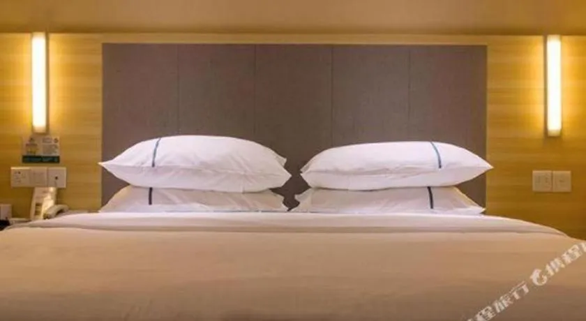 Bed in City Comfort Inn Guangzhou Zengcheng Yonghe Yongkang Road