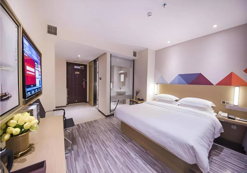 Bed in Borrman Hotel Guilin High-speed Railway North Station Evergrande Plaza