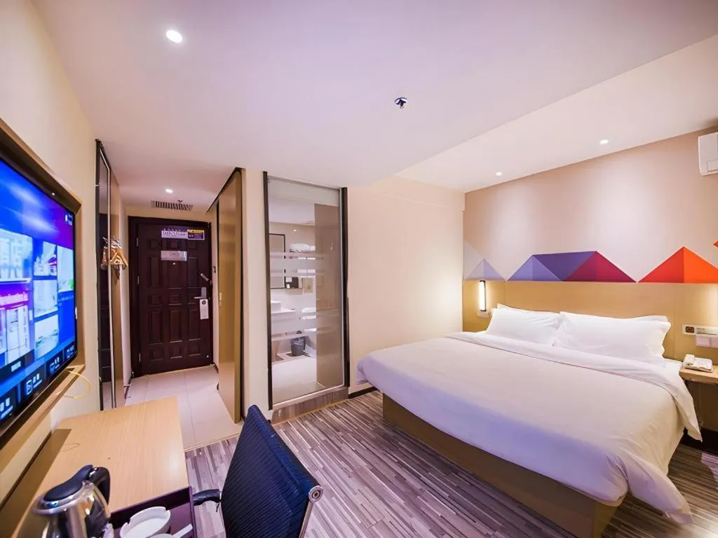 Bed in Borrman Hotel Guilin High-speed Railway North Station Evergrande Plaza