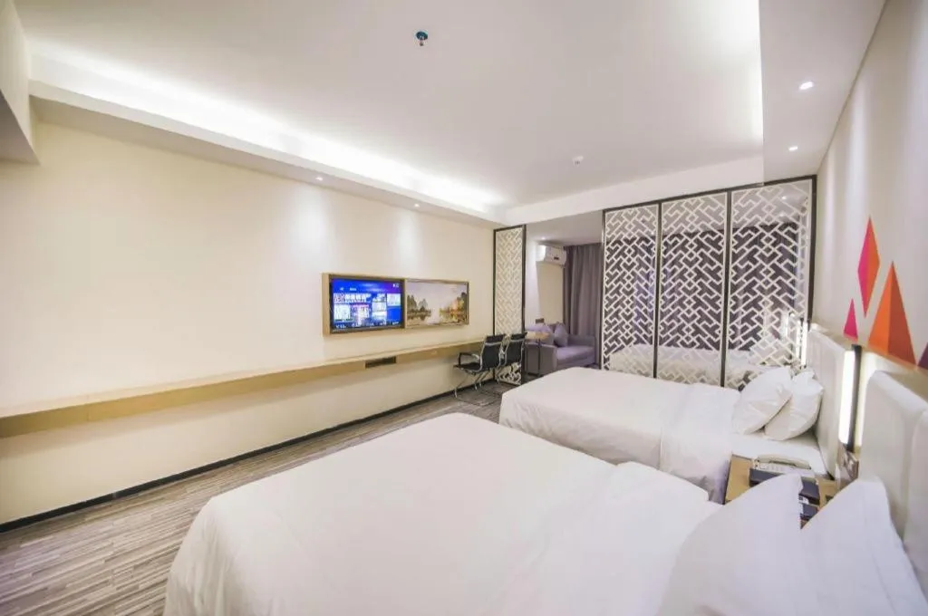 Bed in Borrman Hotel Guilin High-speed Railway North Station Evergrande Plaza