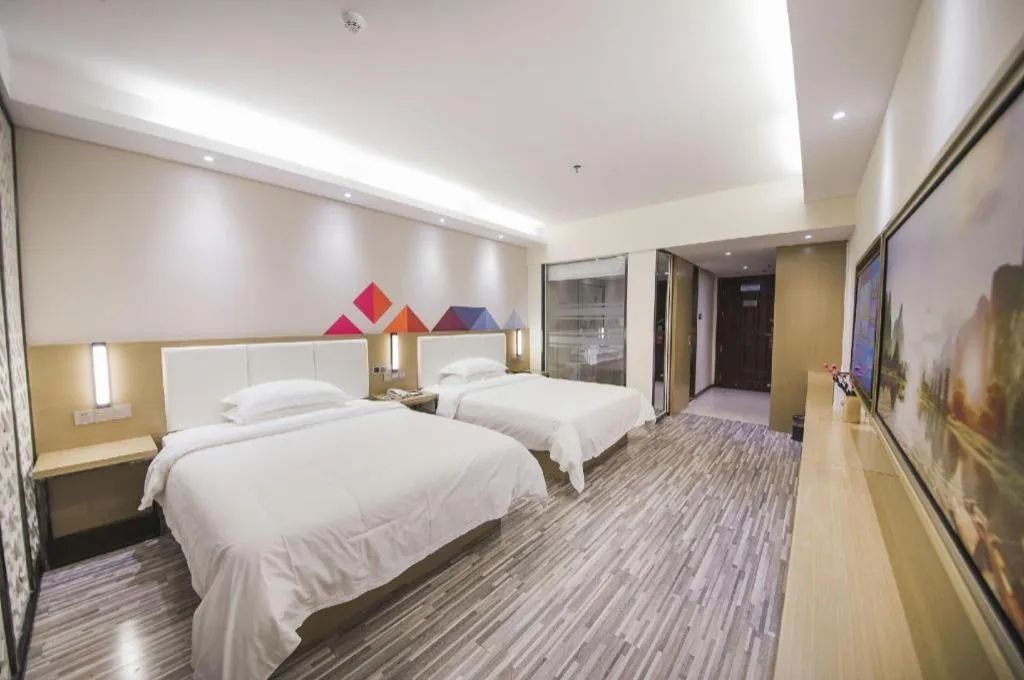 Bed in Borrman Hotel Guilin High-speed Railway North Station Evergrande Plaza