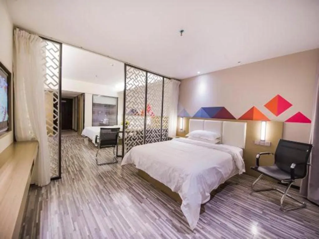 Bed in Borrman Hotel Guilin High-speed Railway North Station Evergrande Plaza