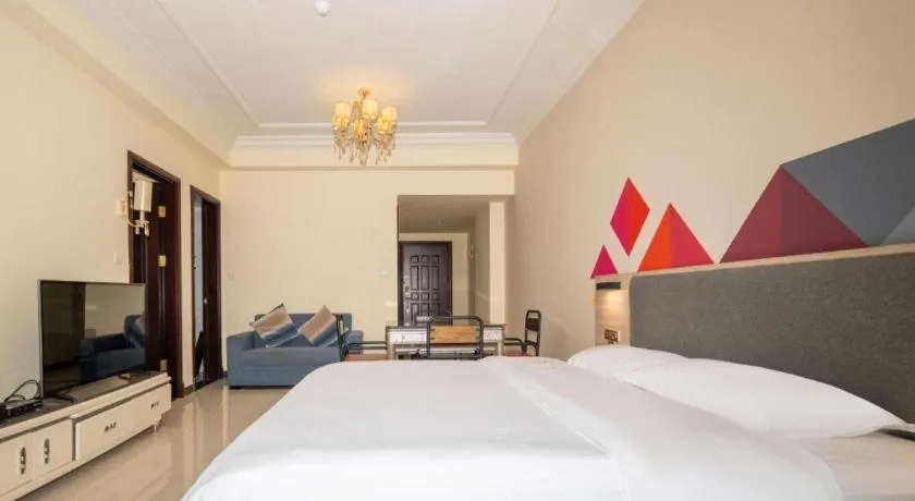 Bed in Borrman Hotel Guilin High-speed Railway North Station Evergrande Plaza