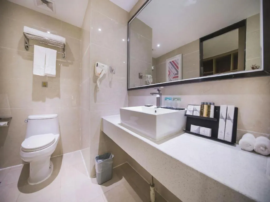 Borrman Hotel Guilin High-speed Railway North Station Evergrande Plaza