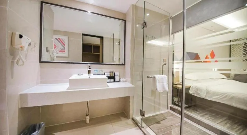 Bed in Borrman Hotel Guilin High-speed Railway North Station Evergrande Plaza