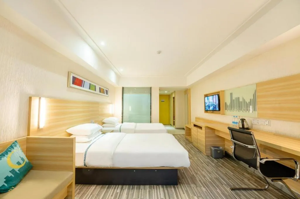 Bed in City Comfort Inn Guangzhou Luyuan Road Taojin Metro Station