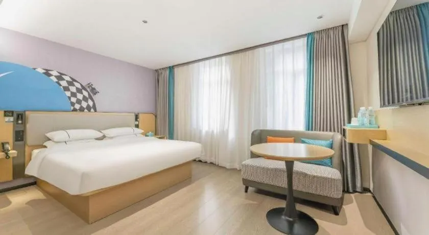 Bed in City Comfort Inn Guangzhou Luyuan Road Taojin Metro Station