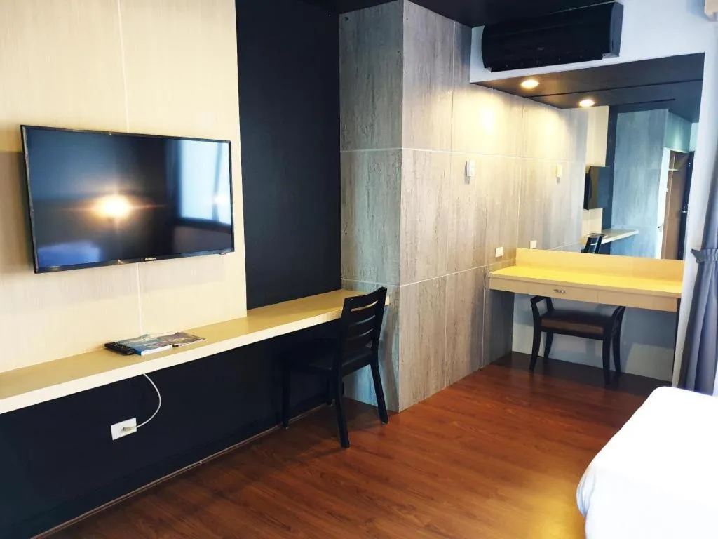 Bed in Southern View Hotel Pattani