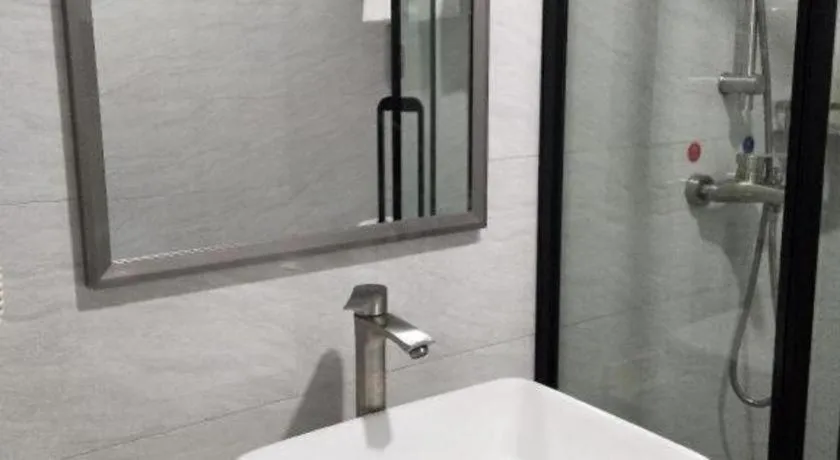 Ying Feng Yuan Hotel