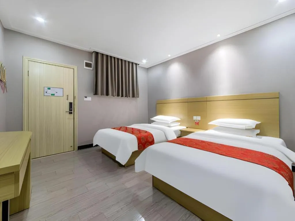 Bed in Ying Feng Yuan Hotel