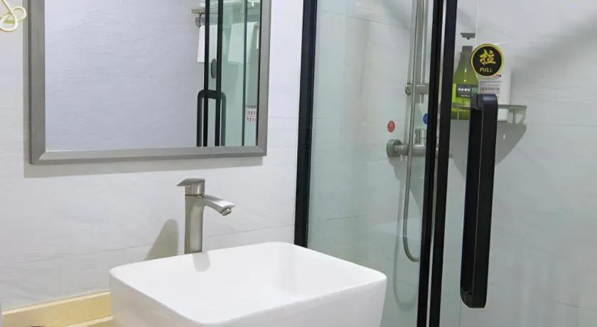 Ying Feng Yuan Hotel