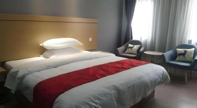 Bed in Ying Feng Yuan Hotel