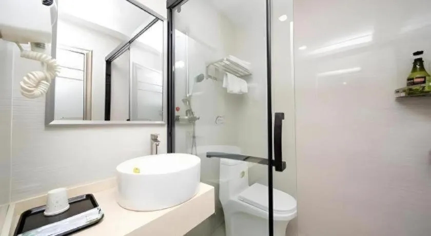 Ying Feng Yuan Hotel