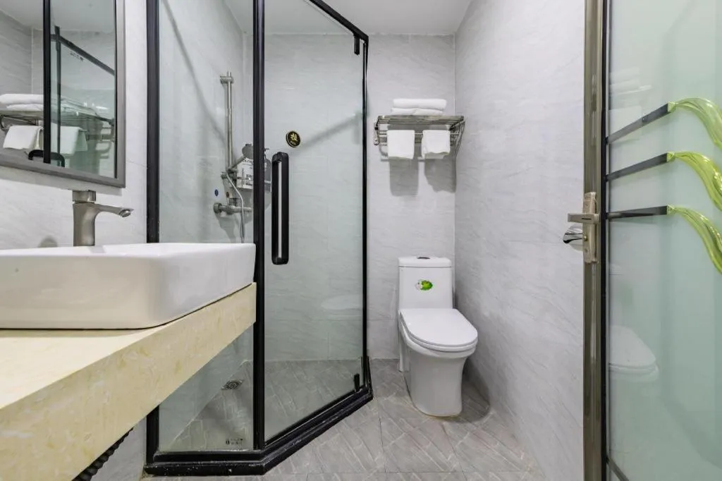 Ying Feng Yuan Hotel