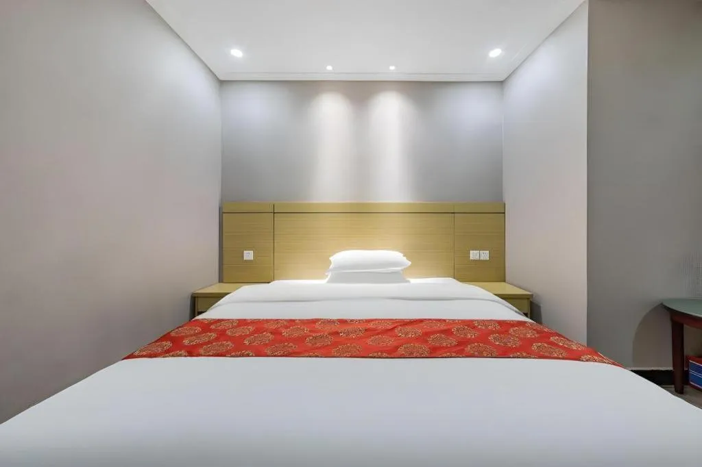 Bed in Ying Feng Yuan Hotel