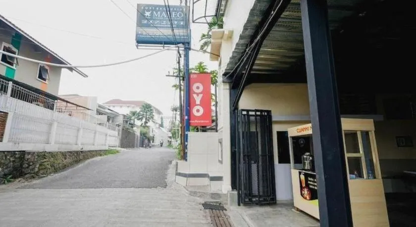 OYO Maleo Exclusive Residence near Universitas Kristen Maranatha