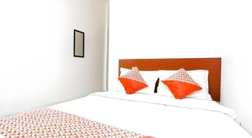 Bed in OYO Maleo Exclusive Residence near Universitas Kristen Maranatha