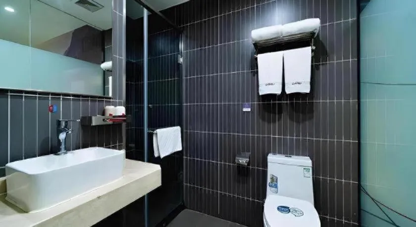 Thank Inn Hotel Anhui Chuzhou Fengyang County Bus Station