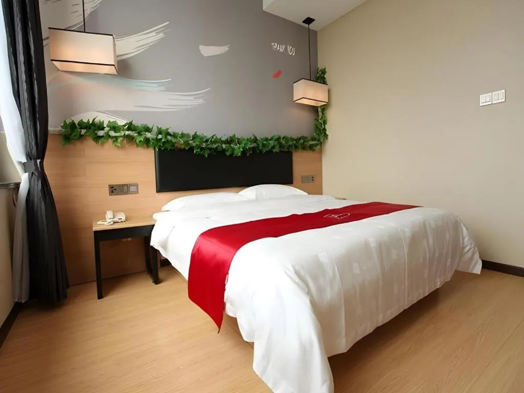 Bed in Thank Inn Plus Hotel Shandong Binzhou Zhanhua District Jinhai Six Road