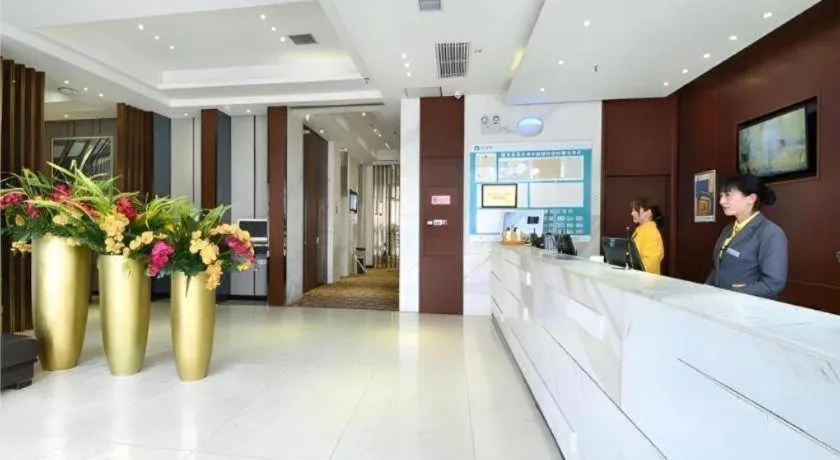 City Comfort Inn Wuhan Tianhe Airport Julong Avenue Metro Station
