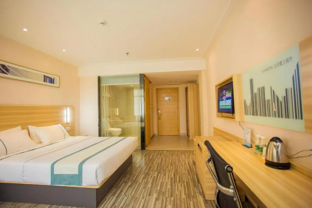 Bed in City Comfort Inn Wuhan Tianhe Airport Julong Avenue Metro Station