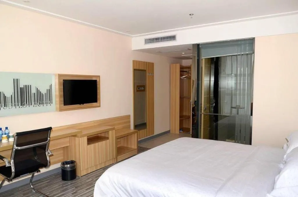 Bed in City Comfort Inn Wuhan Tianhe Airport Julong Avenue Metro Station