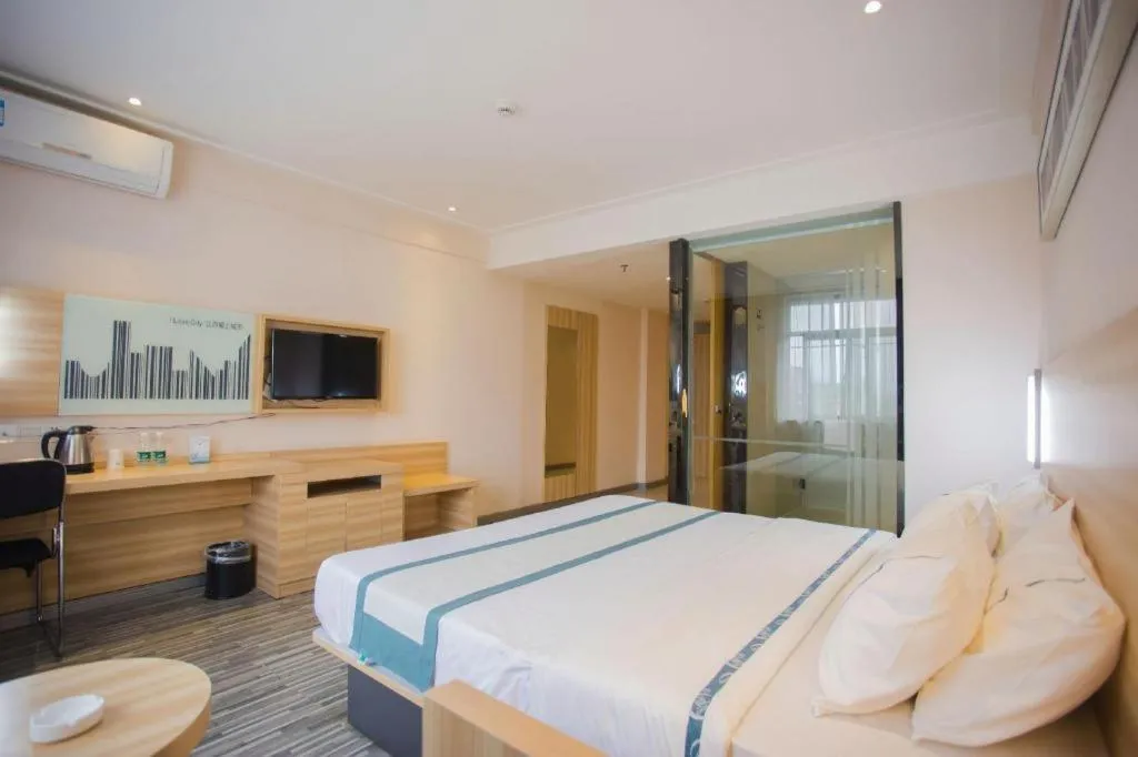 Bed in City Comfort Inn Wuhan Tianhe Airport Julong Avenue Metro Station