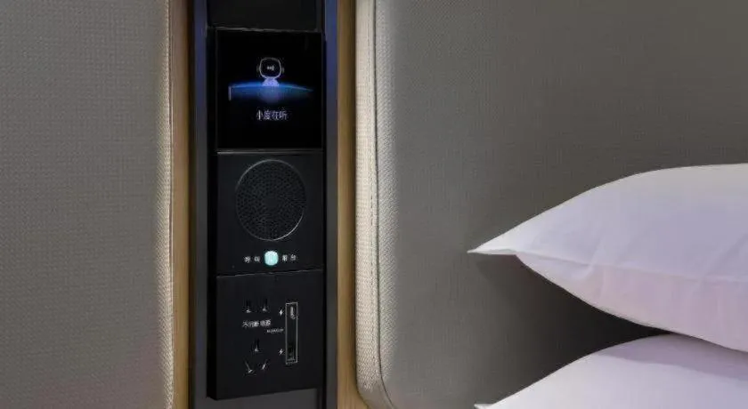 Bed in City Comfort Inn Guilin Xiangbi Mountain Park