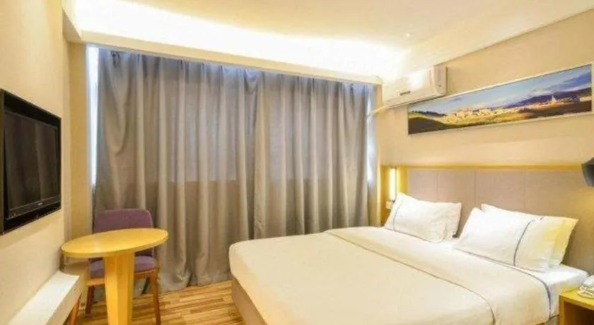 Bed in City Comfort Inn Suizhou Yanhe Avenue