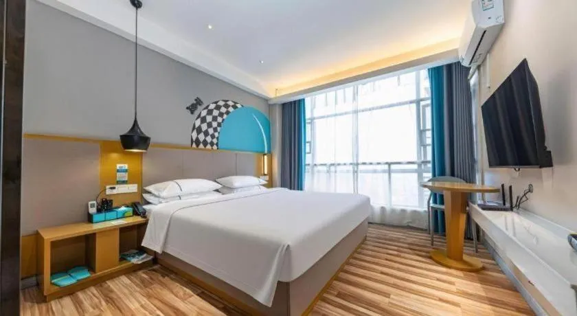 Bed in City Comfort Inn Suizhou Yanhe Avenue