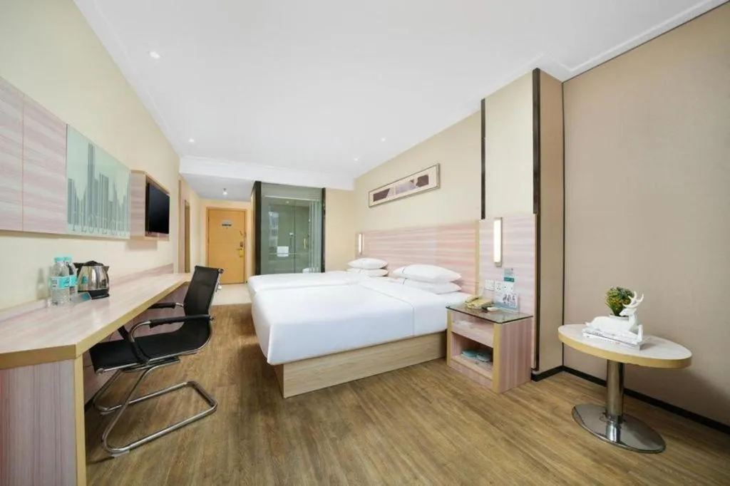 Bed in City Comfort Inn Nanning Dashatian Metro Station