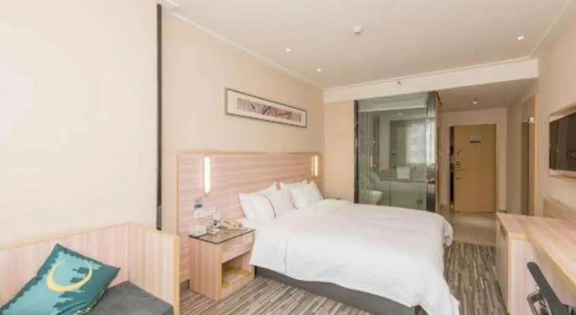 Bed in City Comfort Inn Nanning Dashatian Metro Station