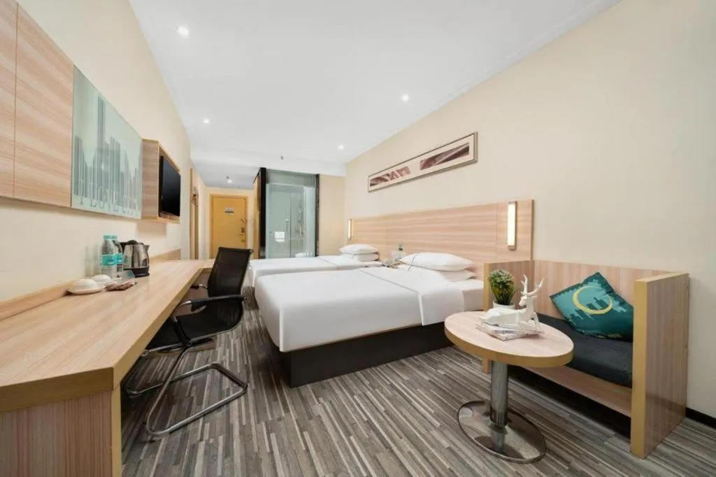 Bed in City Comfort Inn Nanning Dashatian Metro Station