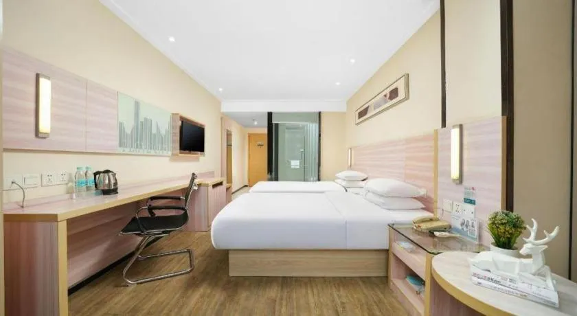 Bed in City Comfort Inn Nanning Dashatian Metro Station