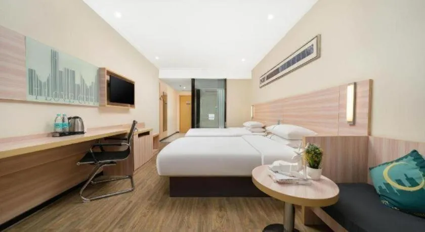 Bed in City Comfort Inn Nanning Dashatian Metro Station