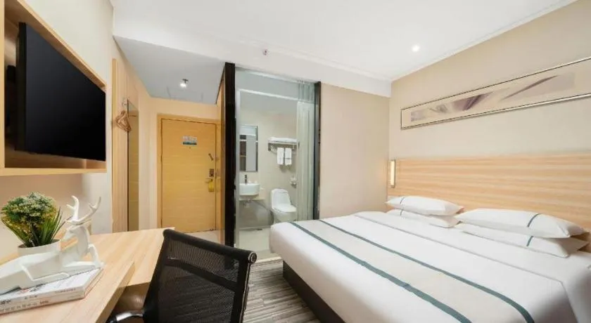 Bed in City Comfort Inn Nanning Dashatian Metro Station