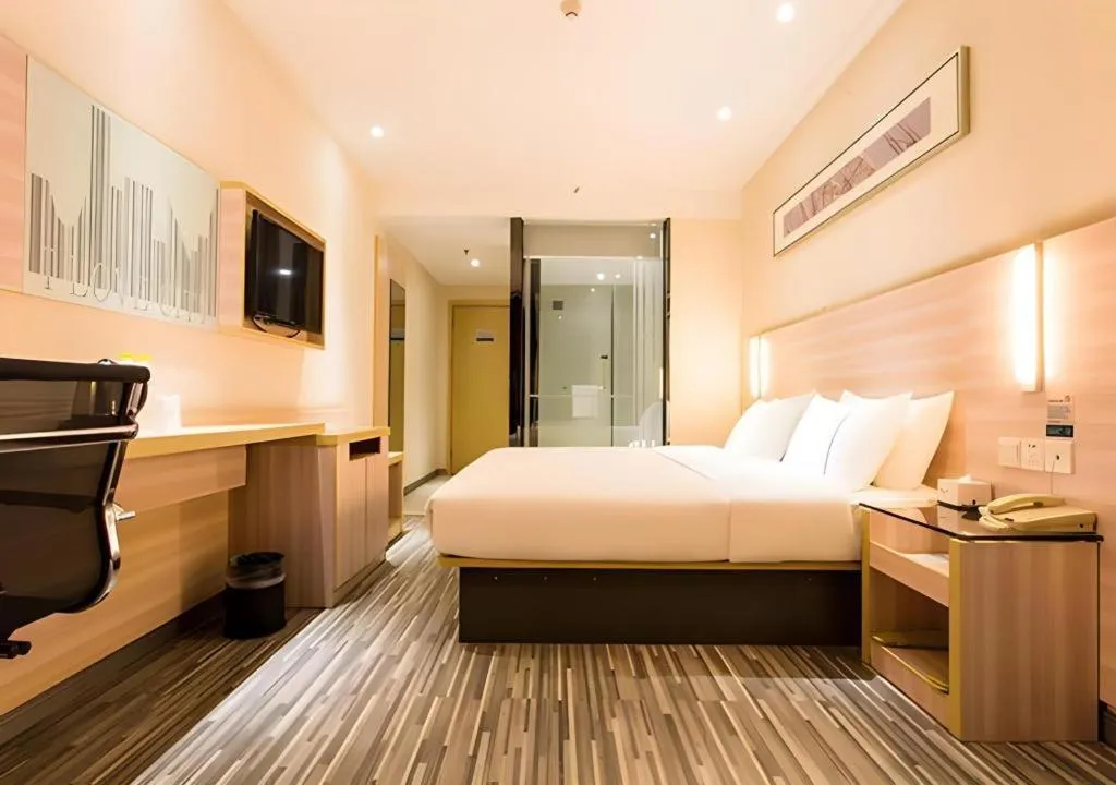 Bed in City Comfort Inn Nanning Dashatian Metro Station