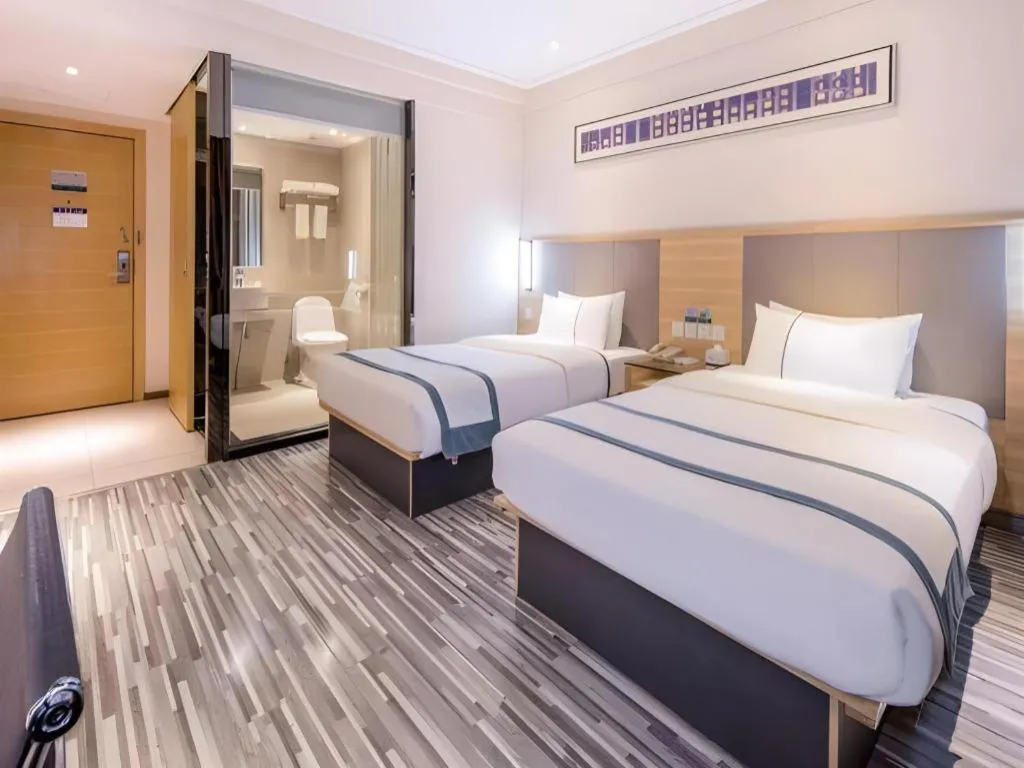 Bed in City Comfort Inn Guiyang Yan'an Middle Road Fountain Metro Station