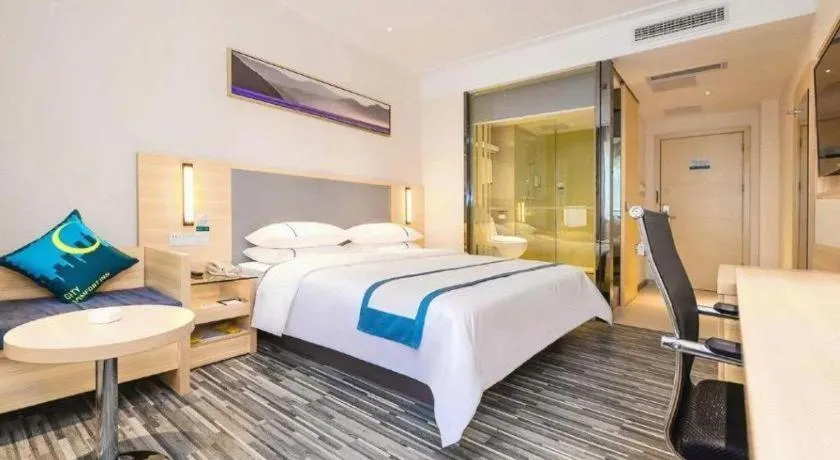 Bed in City Comfort Inn Guiyang Yan'an Middle Road Fountain Metro Station