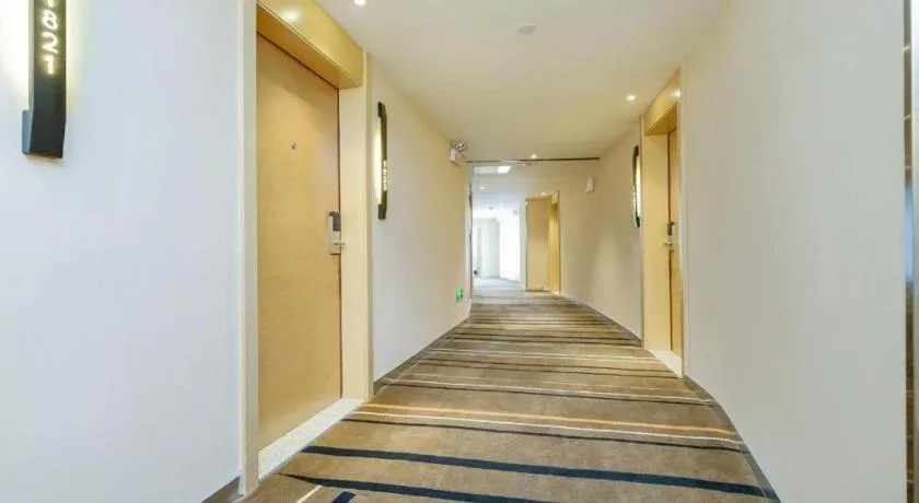 City Comfort Inn Guiyang Yan'an Middle Road Fountain Metro Station