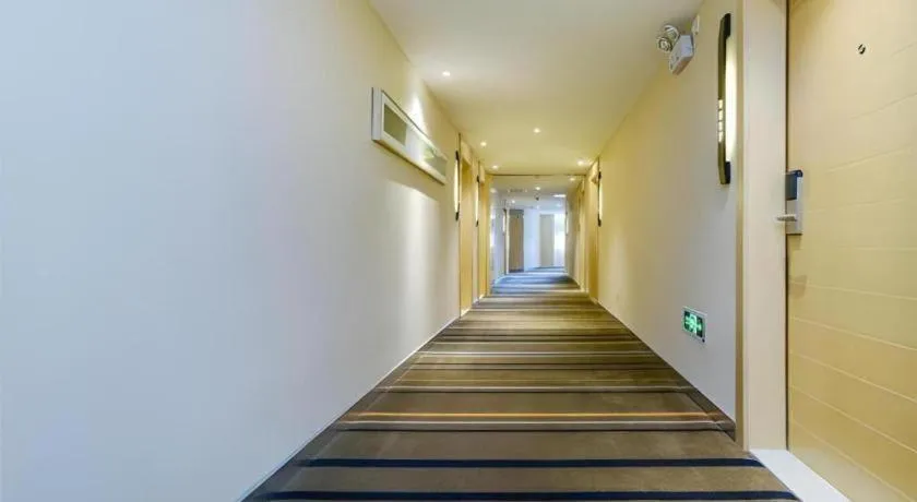 City Comfort Inn Guiyang Yan'an Middle Road Fountain Metro Station