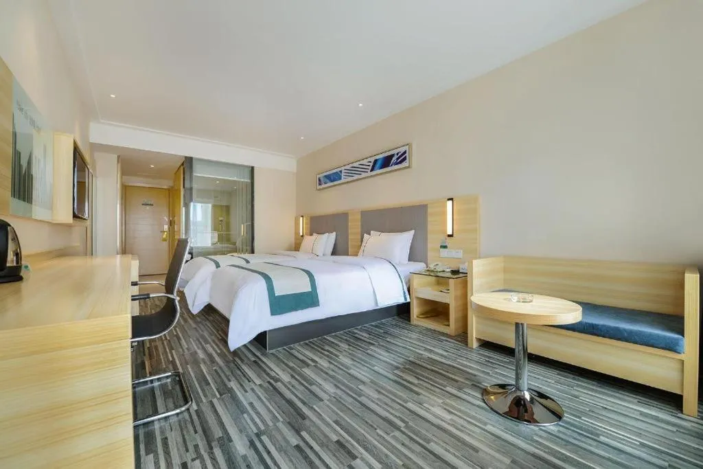 Bed in City Comfort Inn Guiyang Yan'an Middle Road Fountain Metro Station