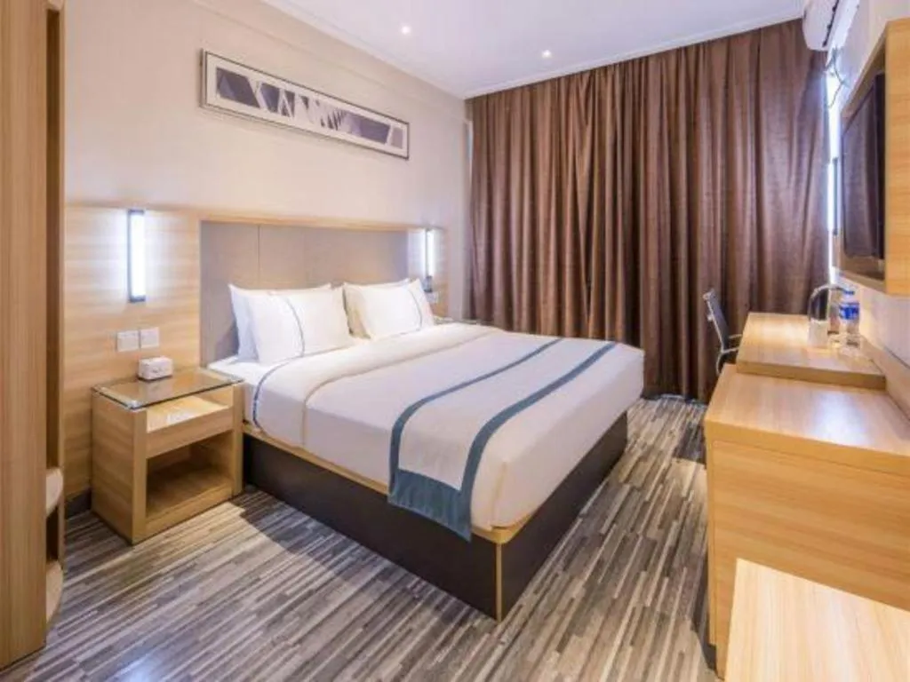 Bed in City Comfort Inn Guiyang Yan'an Middle Road Fountain Metro Station
