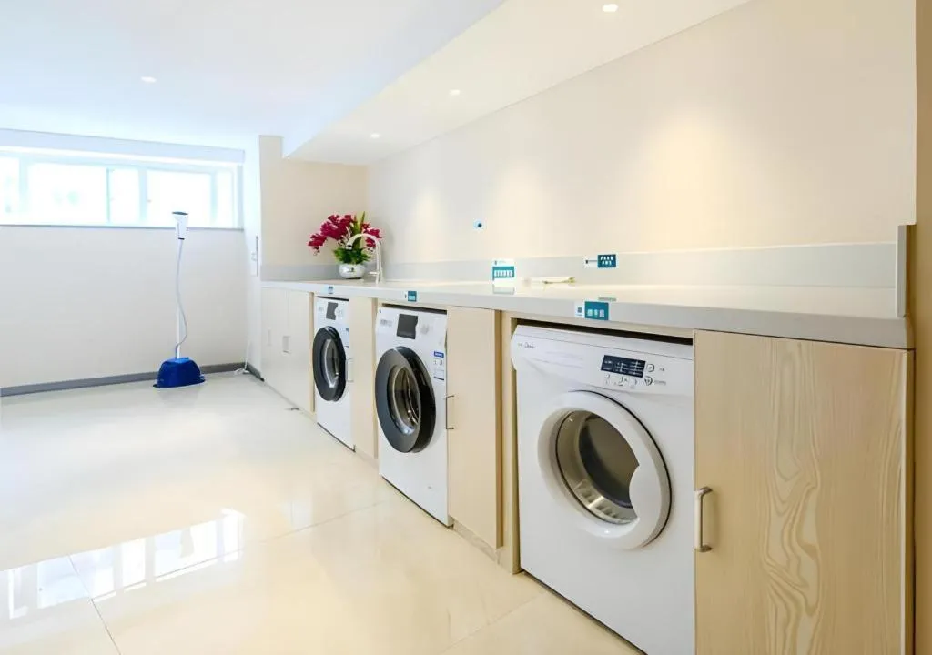 City Comfort Inn Guiyang Yan'an Middle Road Fountain Metro Station