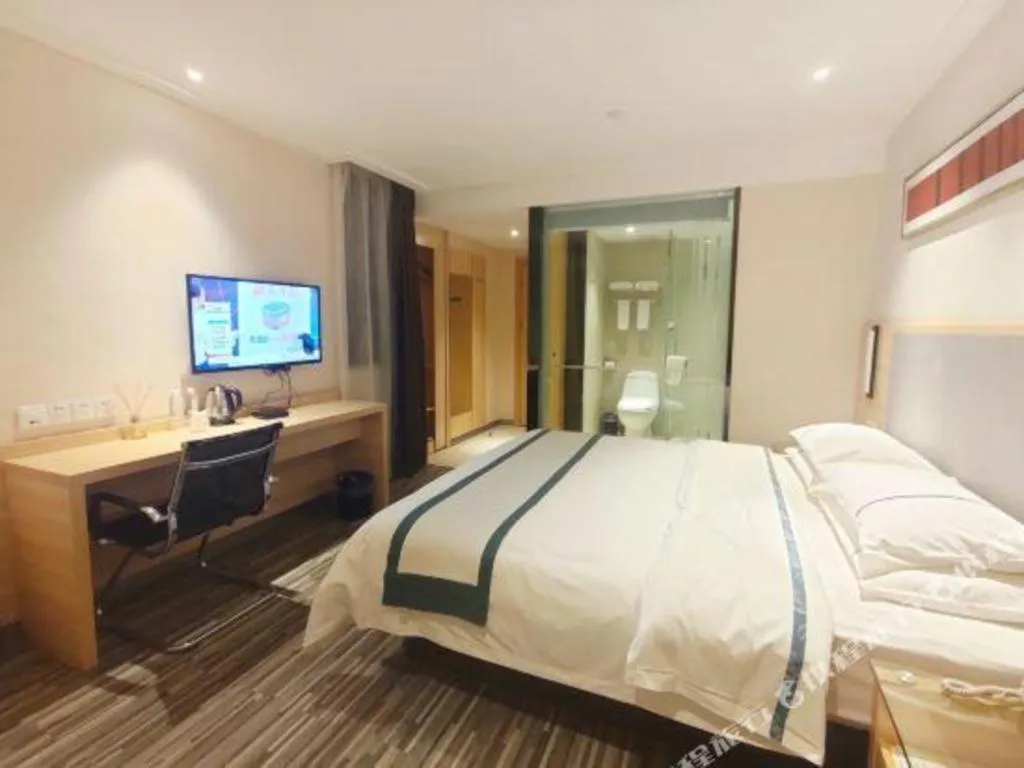 Bed in City Comfort Inn Guiyang Yan'an Middle Road Fountain Metro Station